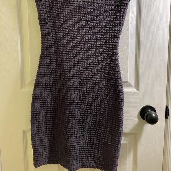 Pins and Needles Bodycon minidress - Picture 4 of 5